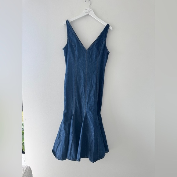 REFORMATION Serafina Denim Midi Dress - Picture 3 of 8